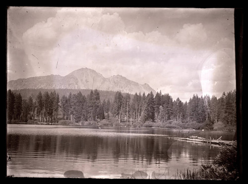 Manzanita Lake