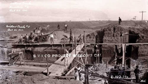 Construction on the Sacramento Valley Irrigation ditch