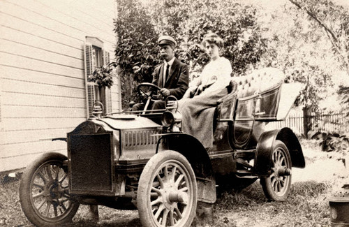 Gray's automobile