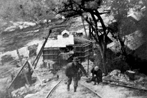 machine shops and staging area at the base of the hoist in Storrie