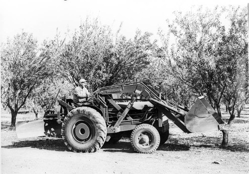 Wheel Tractor