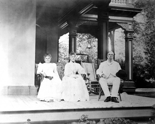 Annie and John Bidwell with Annie's sister Sallie