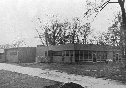 Cafeteria by the Creek