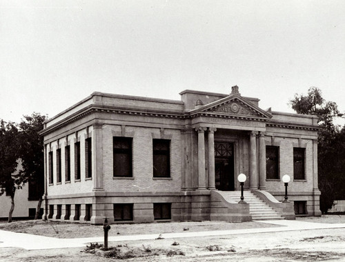 Herbert Kraft Library