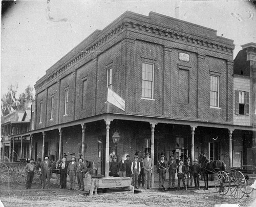 Corner of 2nd and Bridge Street, Yuba City. Masonic Building