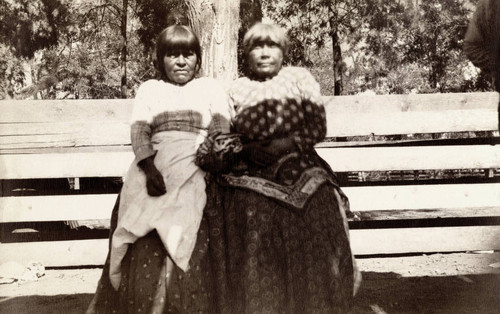 Portrait of two Mechoopda women