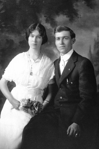 Wedding portrait of Lenora and Leslie Leeper