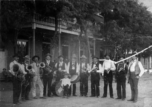 Williams Band in front of Williams Hotel