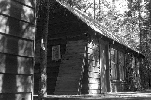 Farley Cabin in Butte Meadows