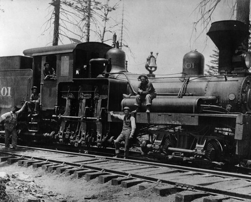 First logging locomotive of Diamond Match Company