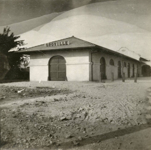 Oroville Train Depot