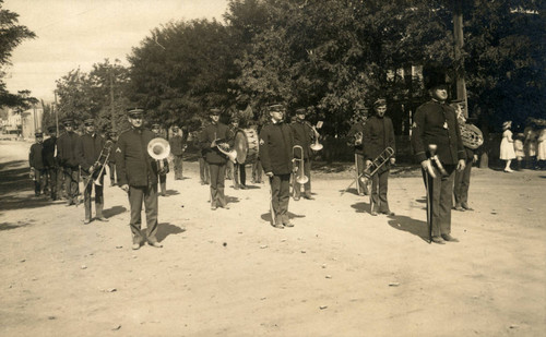 Neubarth Band, Chico, California