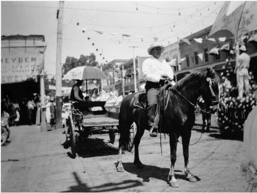 Parade on Broadway, Chico