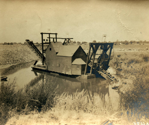 Oroville Dredger