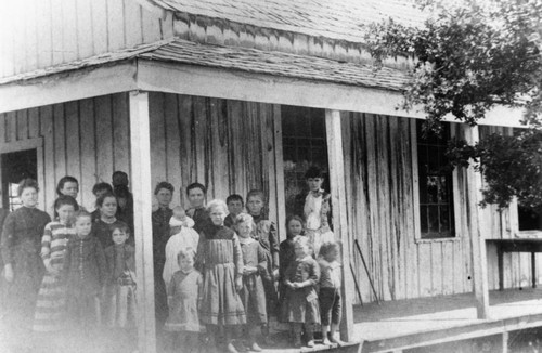 Class Portrait Old School at White Wash Trees