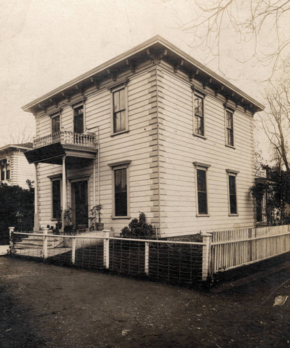 View of F. M. Edgar Funeral Parlor