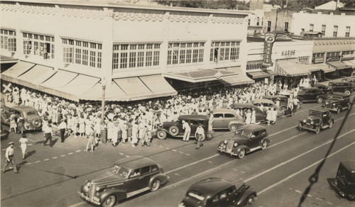 Oser's Store Exterior