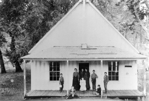 Class Portrait 2nd Forest Ranch School