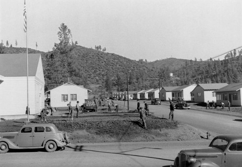 Government camp during construction of Shasta Dam