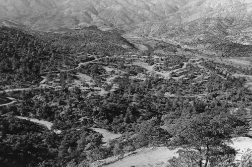 Shasta Dam: View overlooking Contractors' Camp