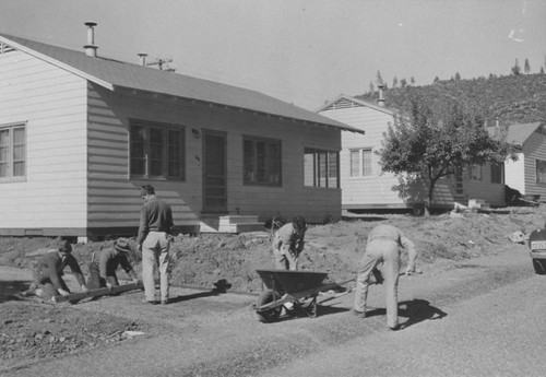 Shasta Dam: CCC employees working on houses at Government Camp