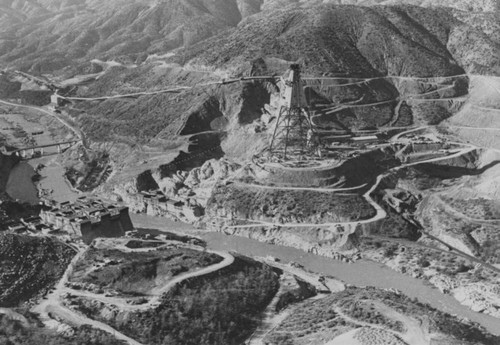 Aerial view of Shasta Dam construction site