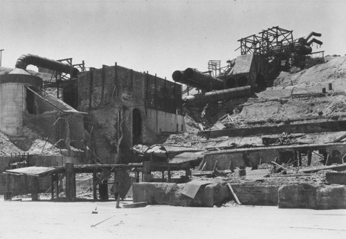 Abandoned smelter near Kennett