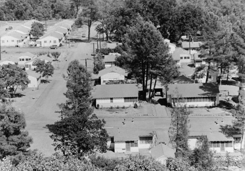 Shasta Dam: Toyon residential district