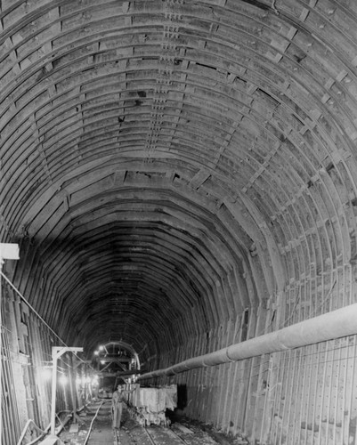 Bypass tunnel, Shasta Dam