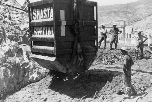 Placing concrete at Shasta Dam construction site