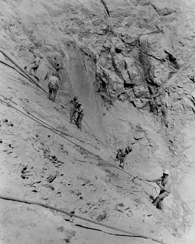 Shasta Dam: Sealers on right abutment