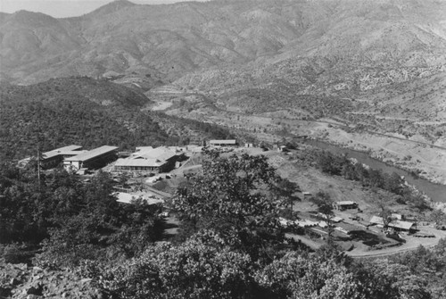 Contractors's camp, Shasta Dam construction project