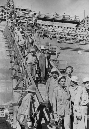 Workmen during the construction of Shasta Dam