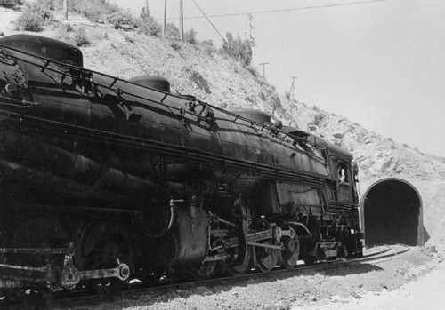 Train entering railroad bypass tunnel, Shasta Dam construction