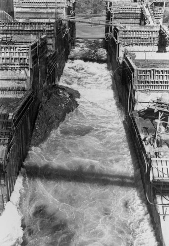 River diversion forming a fish ladder during construction of Shasta Dam