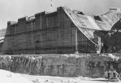 Shasta Dam spillway during construction