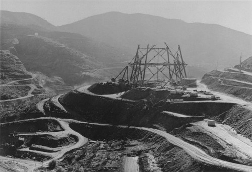 Construction of cableway head tower for Shasta Dam construction