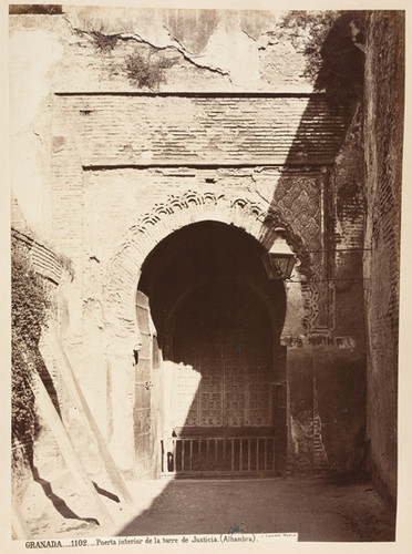 Granada._1102._Puerta interior de la torre de Justicia. (Alhambra)