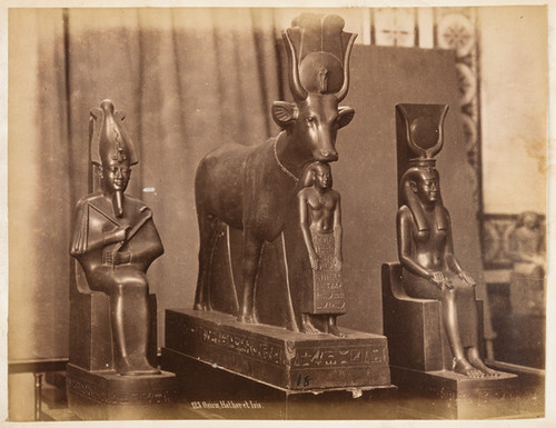 18. 123. Osiris, Hathor et Isis