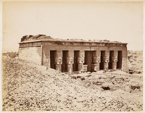 25. Temple de Denderah