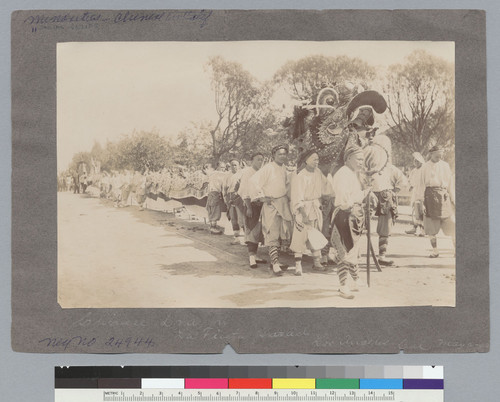 "Chinese Dragon. La Fiesta Parade, Los Angeles, Cal., May 2, 1902"