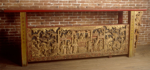 Altar, lacquered wood (large table type)