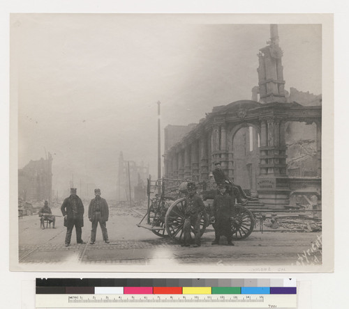 Sansome, Cal. [i.e. California St.?]. [Police officers (and/or firefighters with fire engine?) posing before ruins of N.W. Halsey & Co. Bankers, right.]