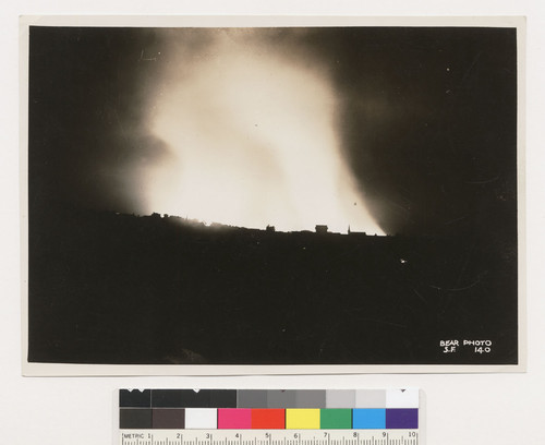 Fire at night. S.F. [Looking east from Alta Plaza. No. 140.]