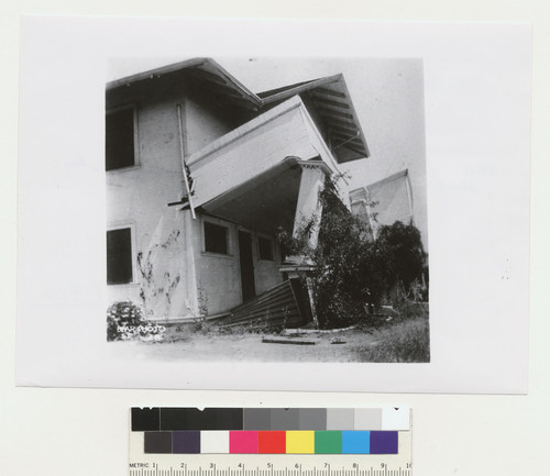 Residence damaged by earthquake. [No. 28.]