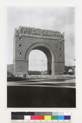 Memorial Arch. [Stanford University, Palo Alto.]