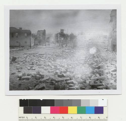 [View eastward of rubble and ruins along Washington St. Hall of Justice in distance, center. No. 857.]