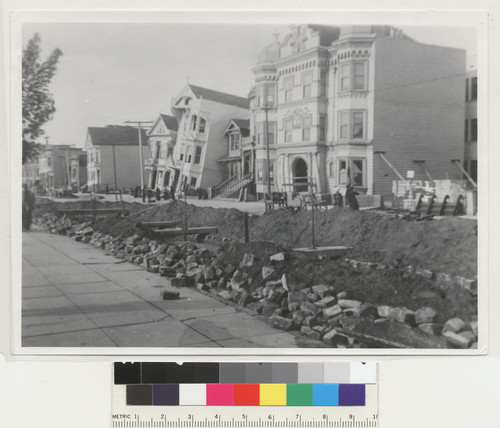 Howard St. Near 18th [Eighteenth]