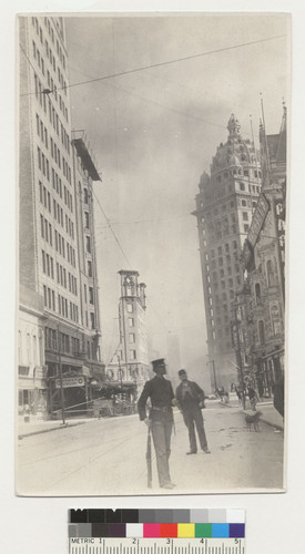 Remains of Examiner in center, looking down Kearny St. from Post