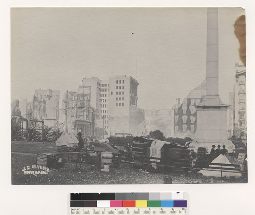 [Refugee belongings at base of Dewey Monument, Union Square. No. 76.]